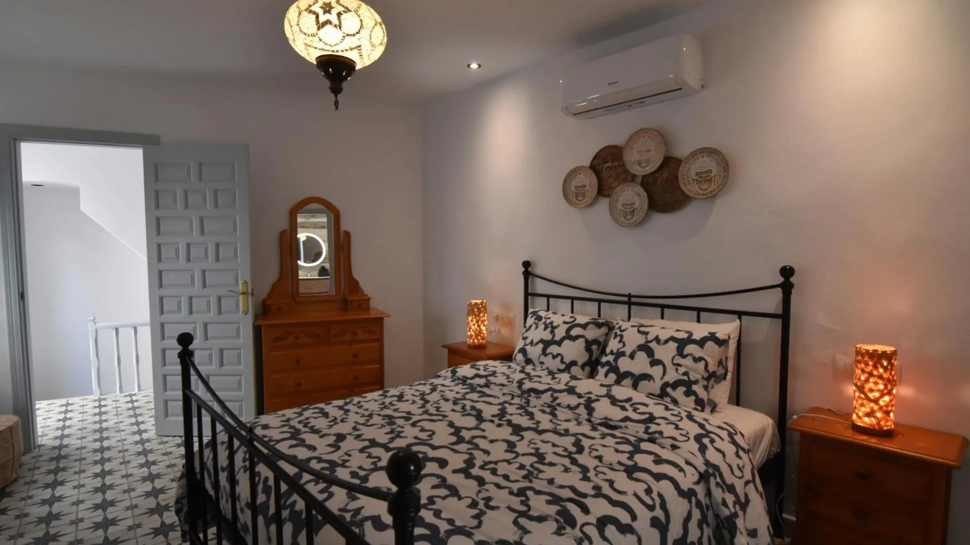 Casa Los Anafes Competa - In The Heart Of The Village Apartment